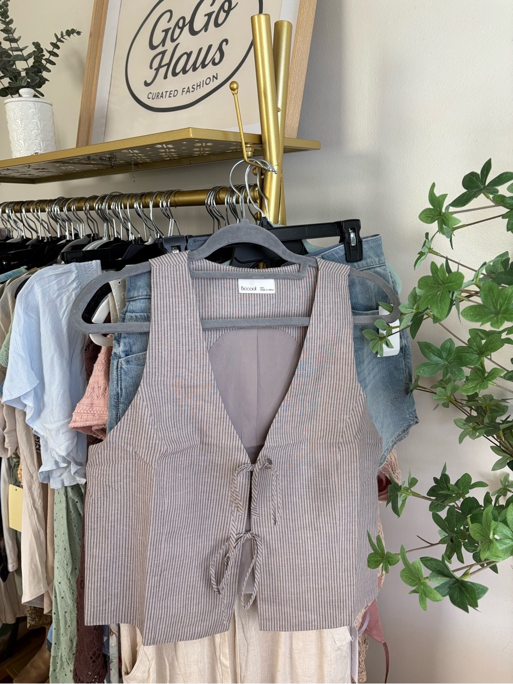 BE COOL Striped Tie-Front Vest in Taupe & White griege new cotton